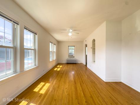 216 Wilcox Avenue Elgin IL 60123