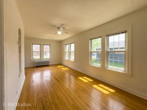 216 Wilcox Avenue Elgin IL 60123