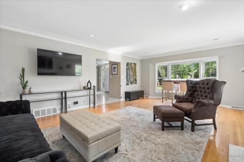 1819 Cornell Road Flossmoor IL 60422