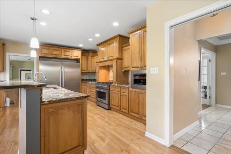 1819 Cornell Road Flossmoor IL 60422