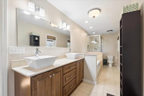 1819 Cornell Road Flossmoor IL 60422