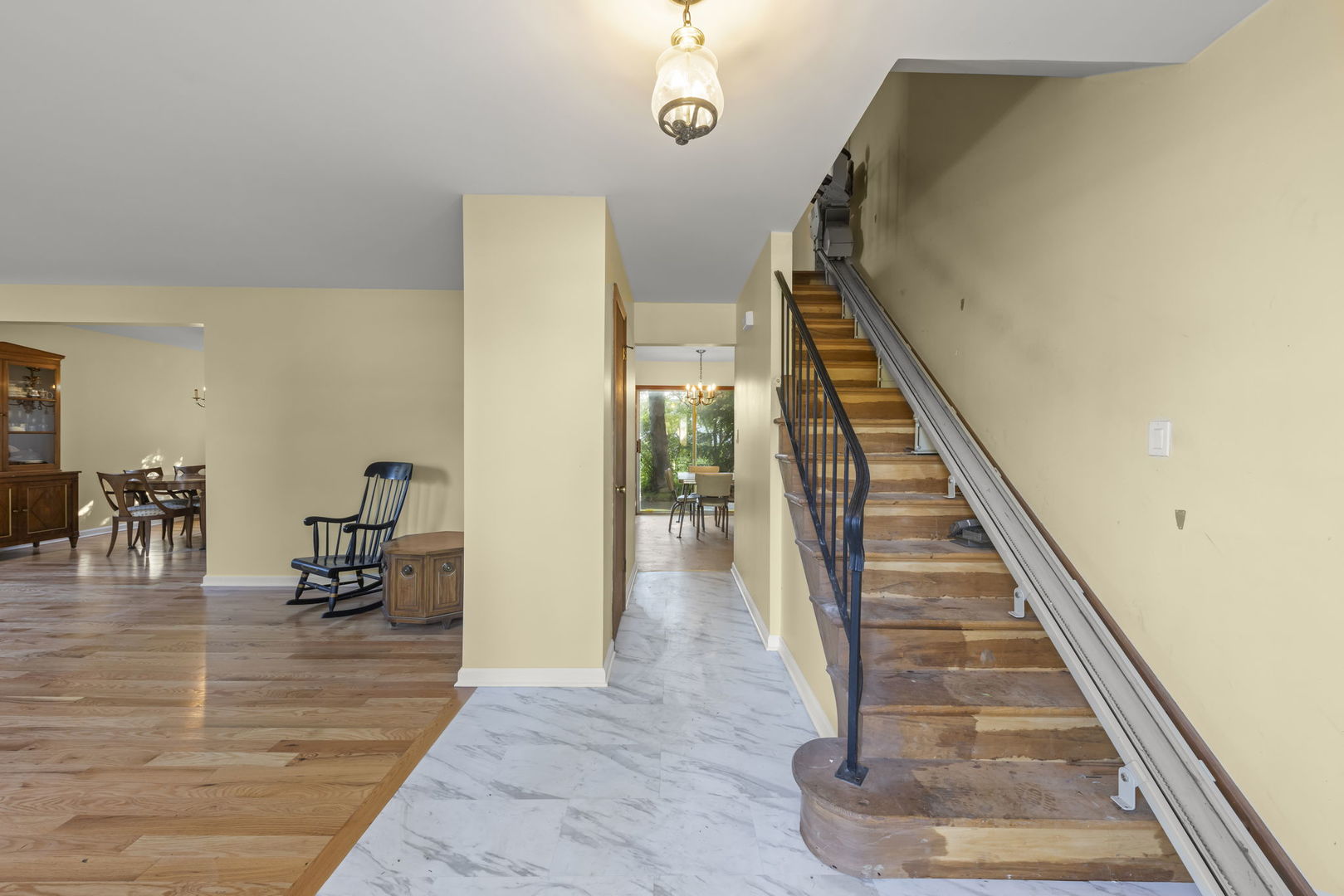 607 East Wilson Avenue Lombard IL 60148