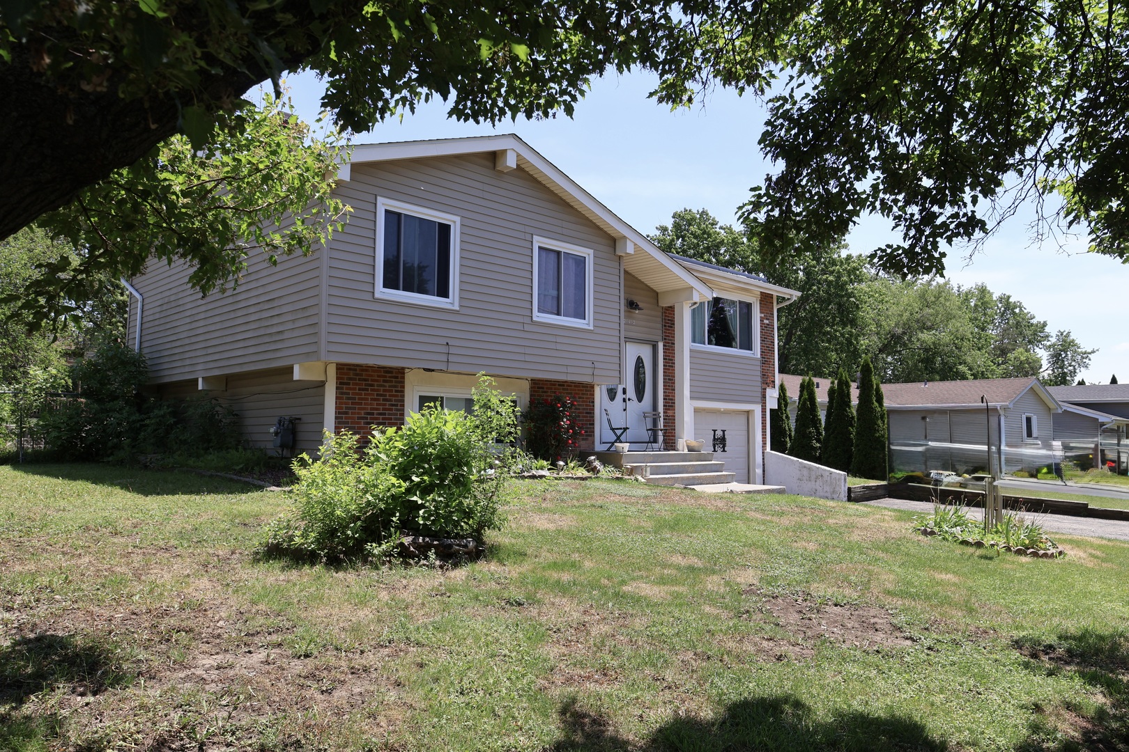 212 Lexington Drive Bolingbrook IL 60440