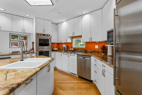 2402 North Nottingham Court Champaign IL 61821
