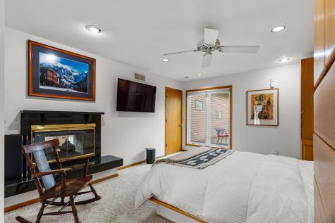 2402 North Nottingham Court Champaign IL 61821
