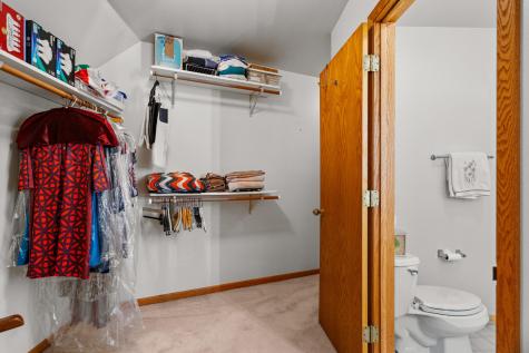 2402 North Nottingham Court Champaign IL 61821