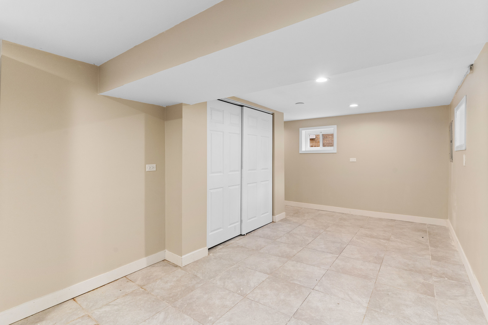 5345 North Neva Avenue Chicago IL 60656