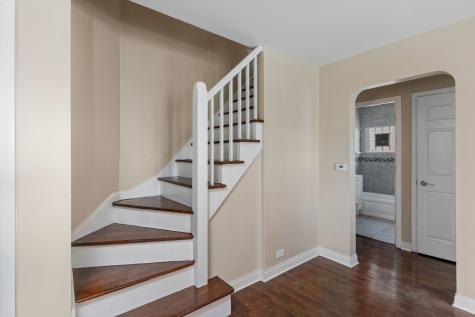 5345 North Neva Avenue Chicago IL 60656