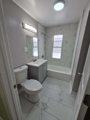 1234 West 72nd Street Chicago IL 60636