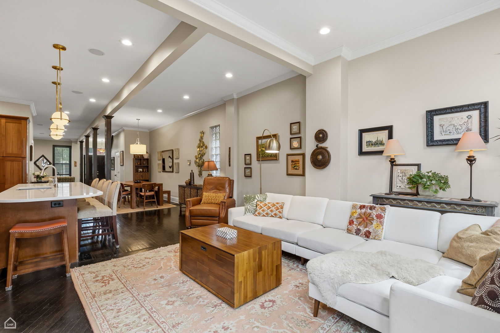 1933 West Potomac Avenue Chicago IL 60622