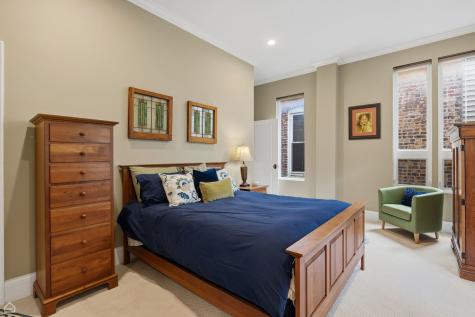 1933 West Potomac Avenue Chicago IL 60622