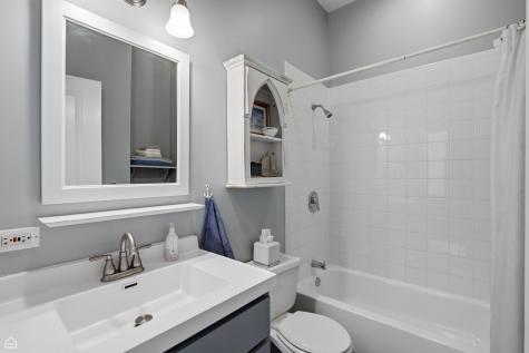 1933 West Potomac Avenue Chicago IL 60622