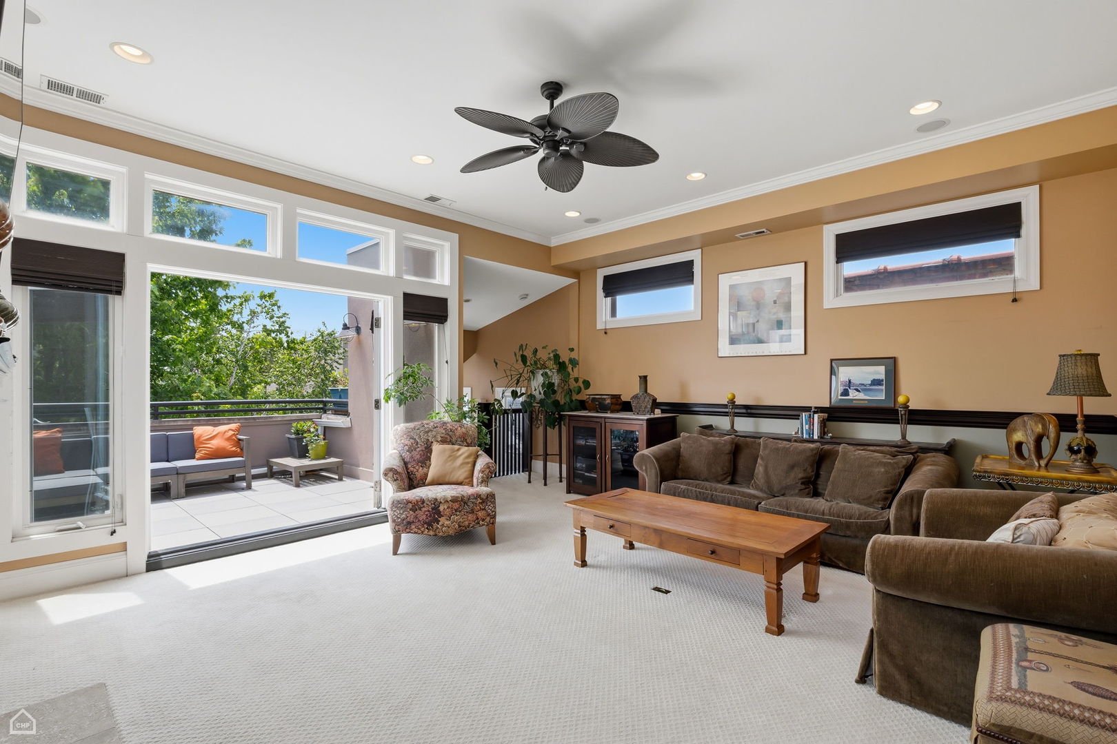1933 West Potomac Avenue Chicago IL 60622
