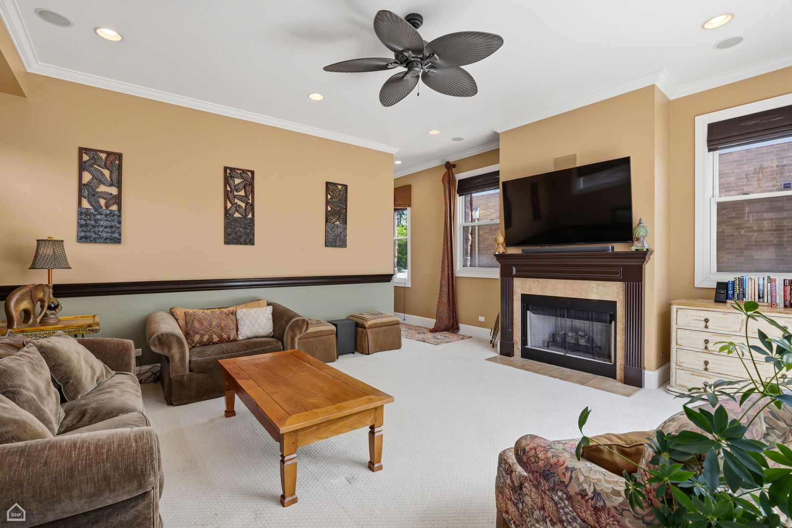 1933 West Potomac Avenue Chicago IL 60622