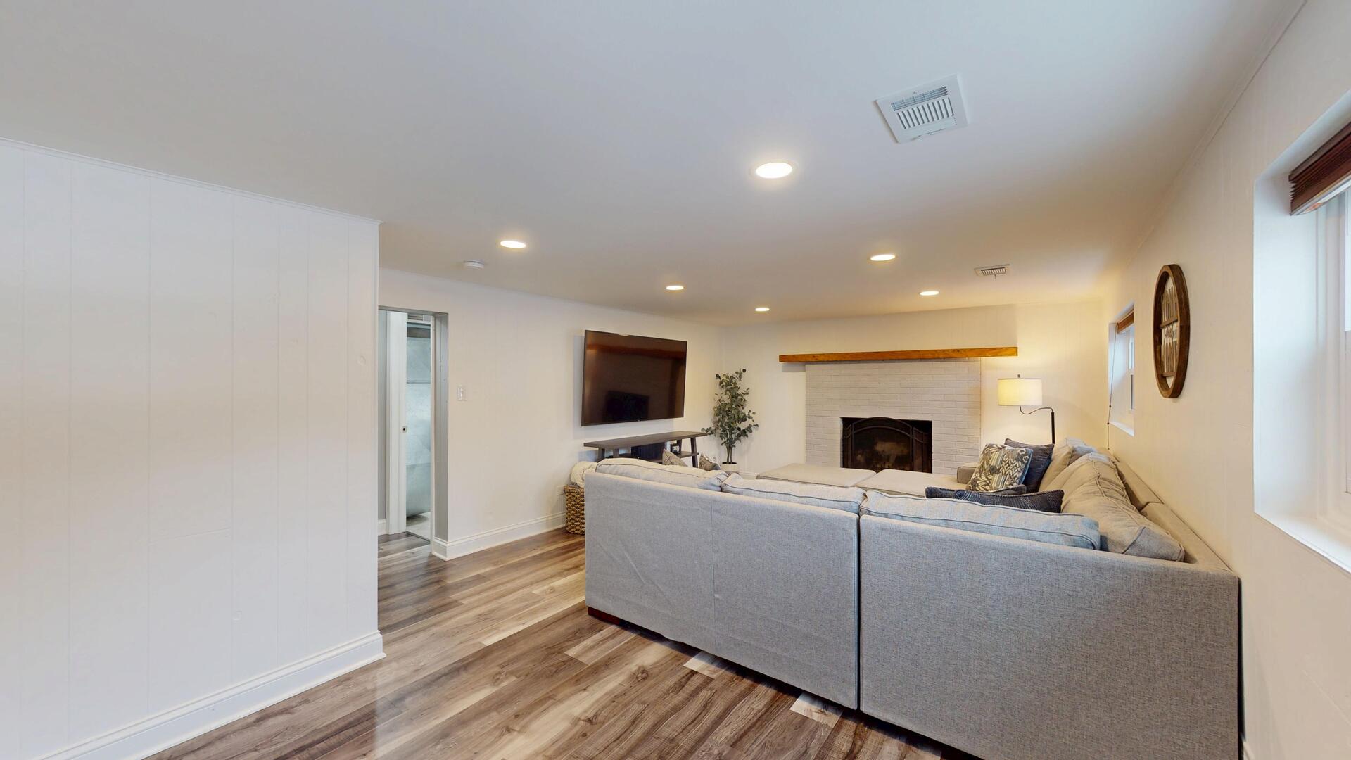 6033 Brookbank Road Downers Grove IL 60516