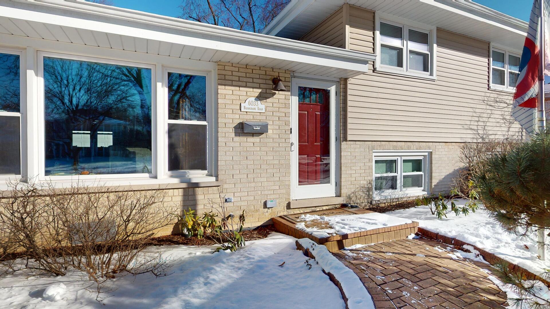 6033 Brookbank Road Downers Grove IL 60516