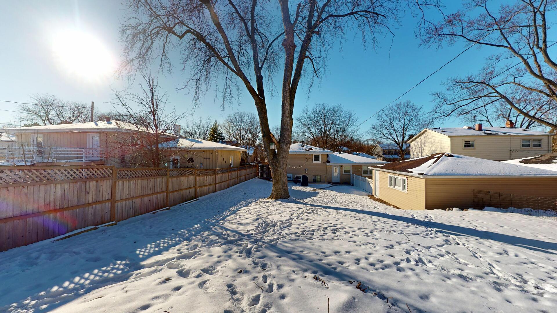 6033 Brookbank Road Downers Grove IL 60516