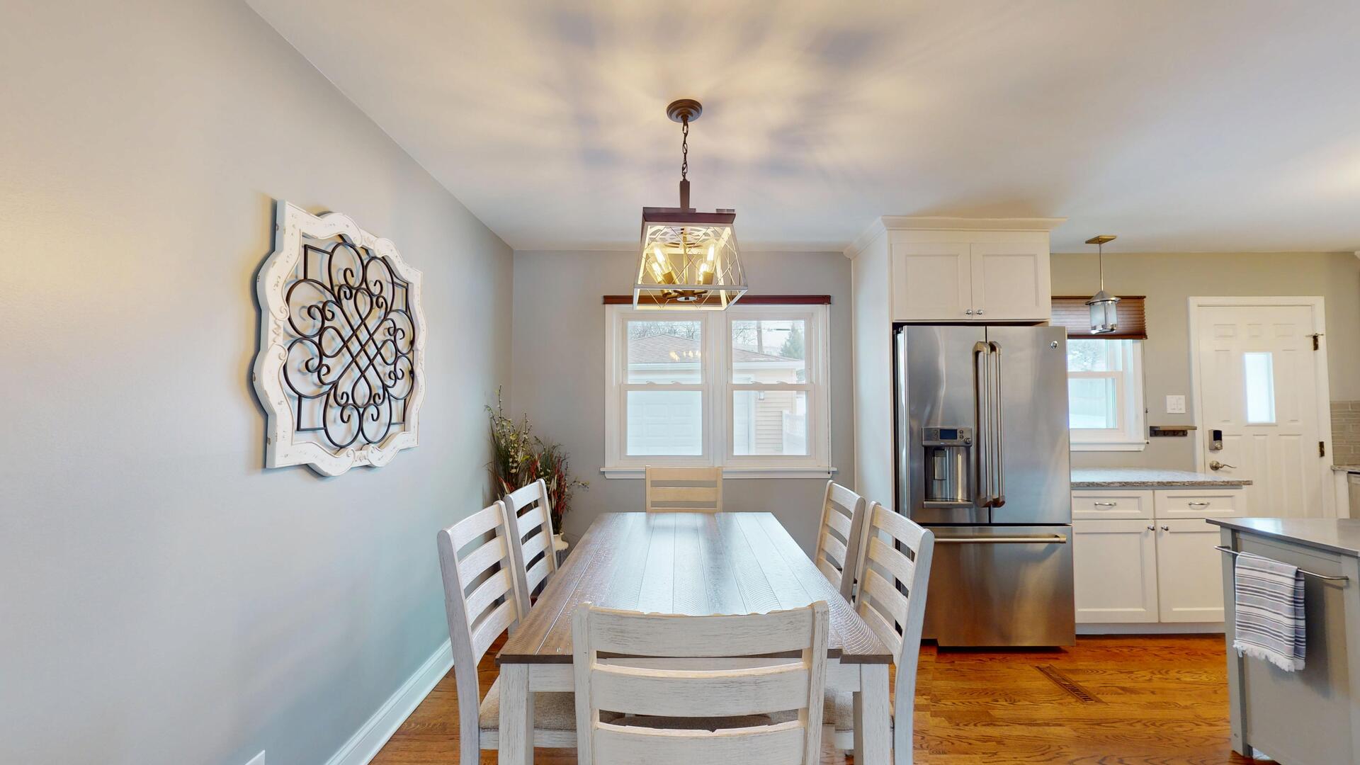 6033 Brookbank Road Downers Grove IL 60516