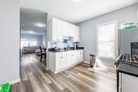 82 Isa Avenue Chicago Heights IL 60411