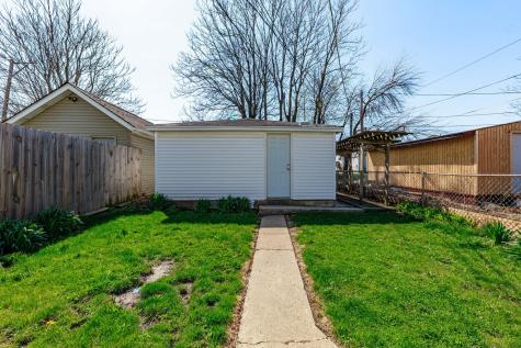 82 Isa Avenue Chicago Heights IL 60411