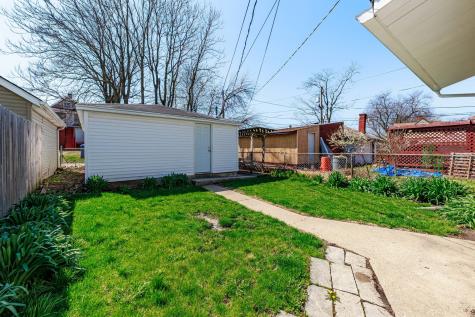 82 Isa Avenue Chicago Heights IL 60411