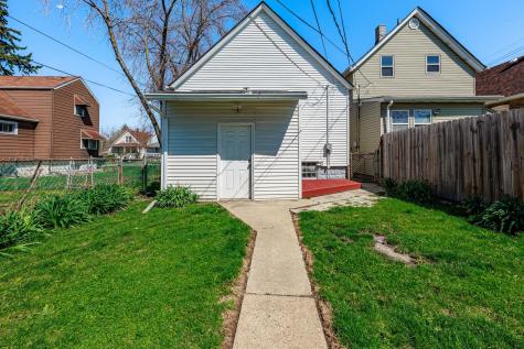 82 Isa Avenue Chicago Heights IL 60411