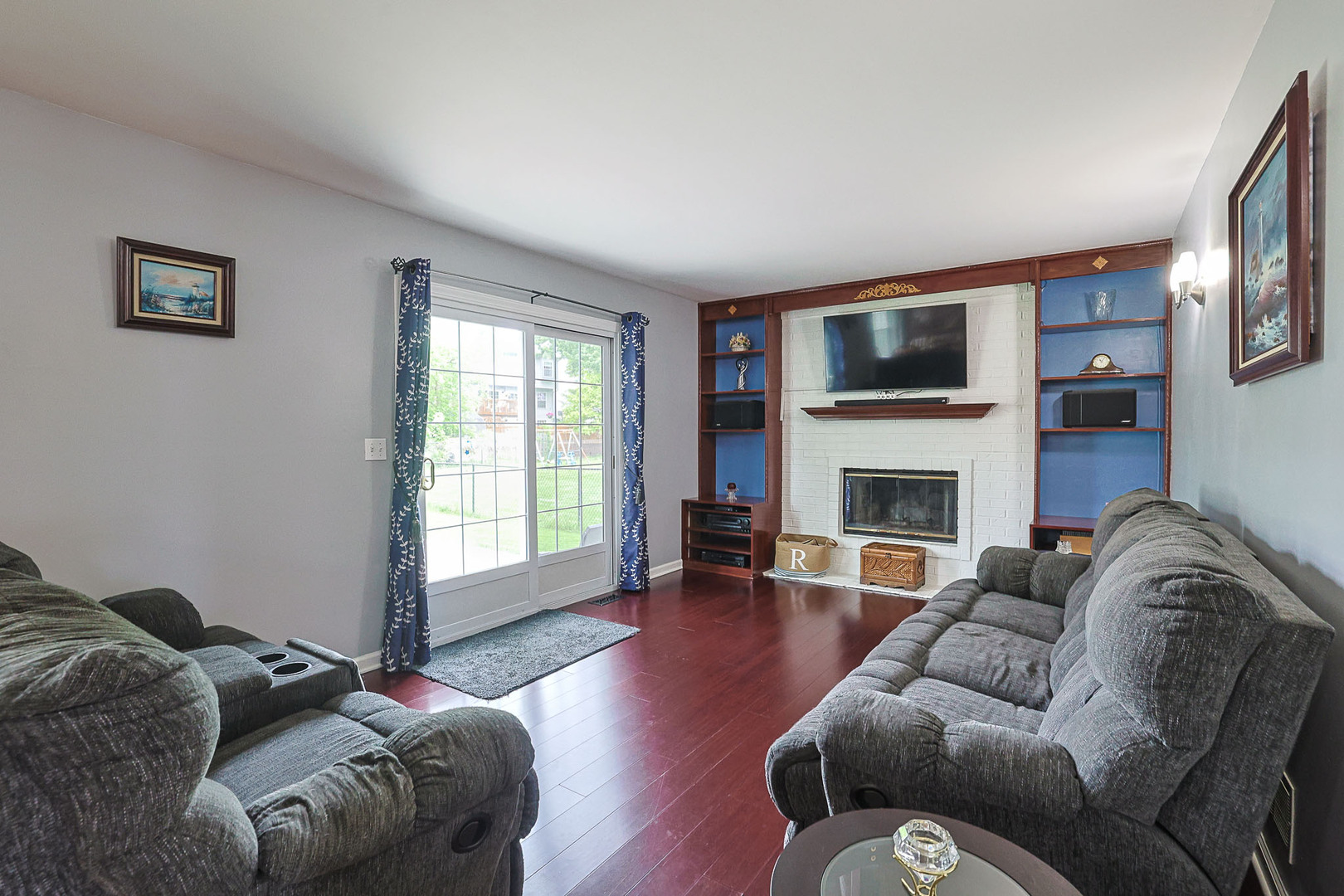 830 Hawk Lane Carol Stream IL 60188