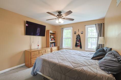 830 Hawk Lane Carol Stream IL 60188