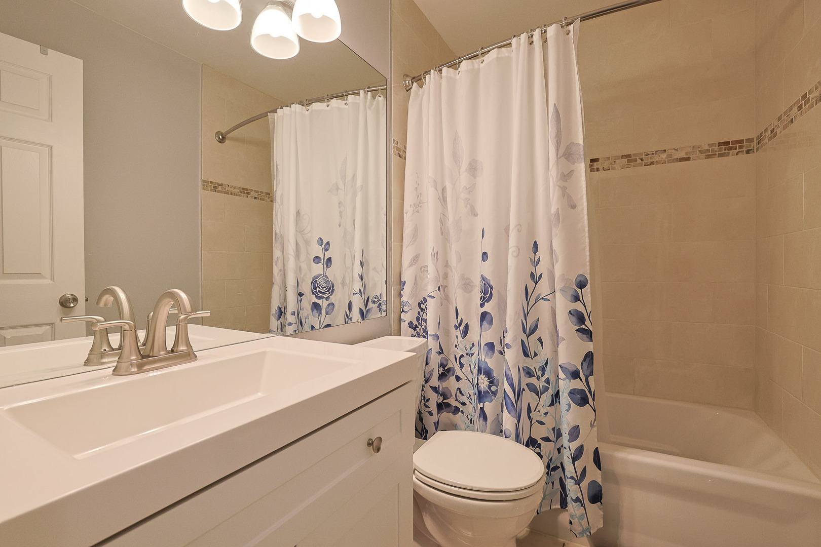 830 Hawk Lane Carol Stream IL 60188