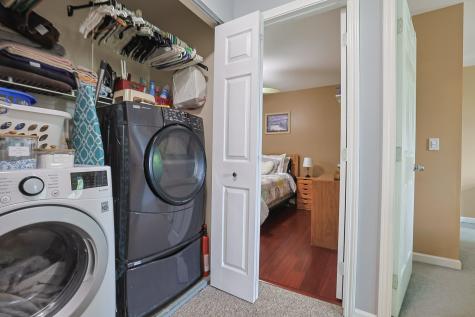830 Hawk Lane Carol Stream IL 60188
