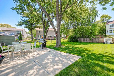 830 Hawk Lane Carol Stream IL 60188