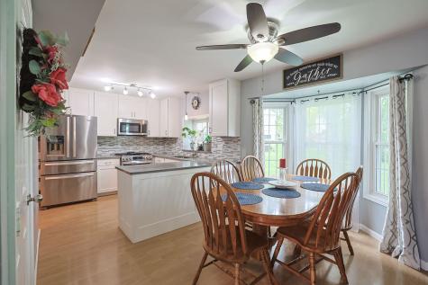 830 Hawk Lane Carol Stream IL 60188