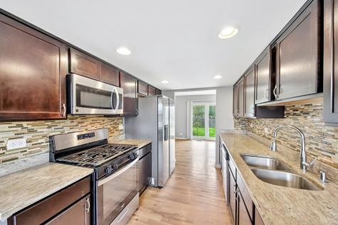 641 Sundance Drive Bolingbrook IL 60440