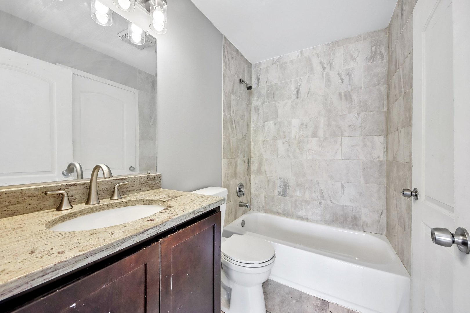641 Sundance Drive Bolingbrook IL 60440