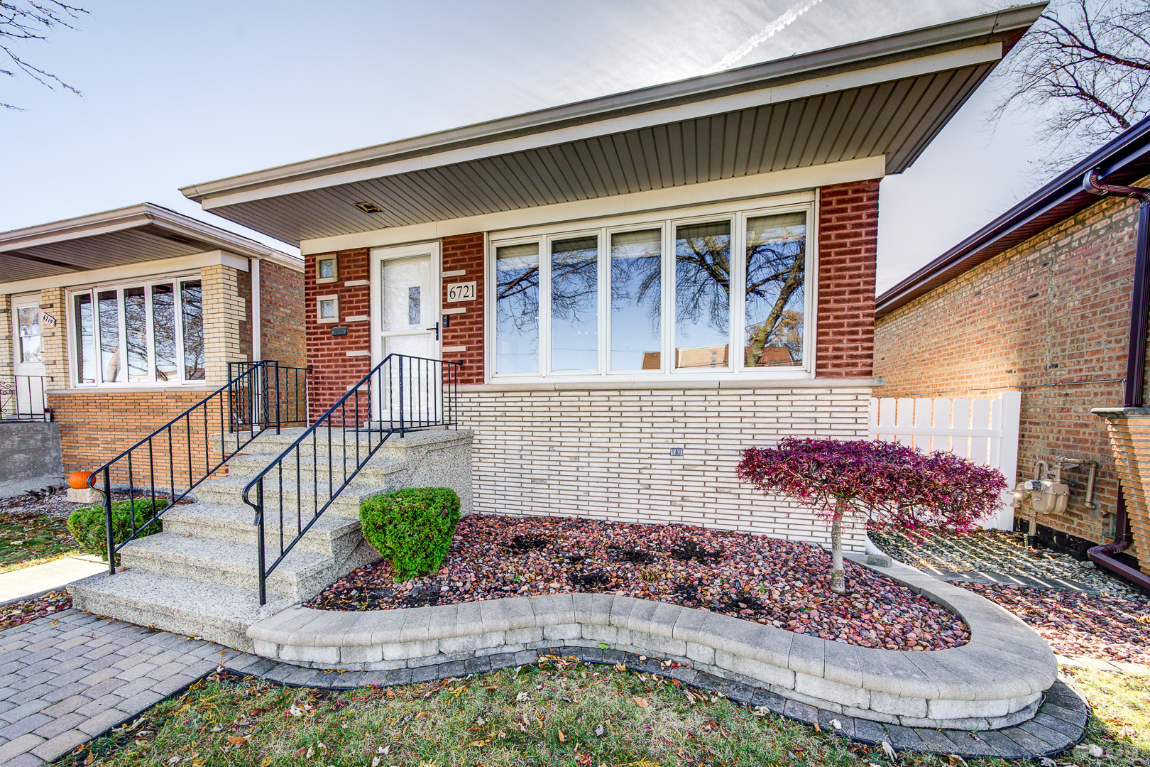 6721 West 59th Street Chicago IL 60638