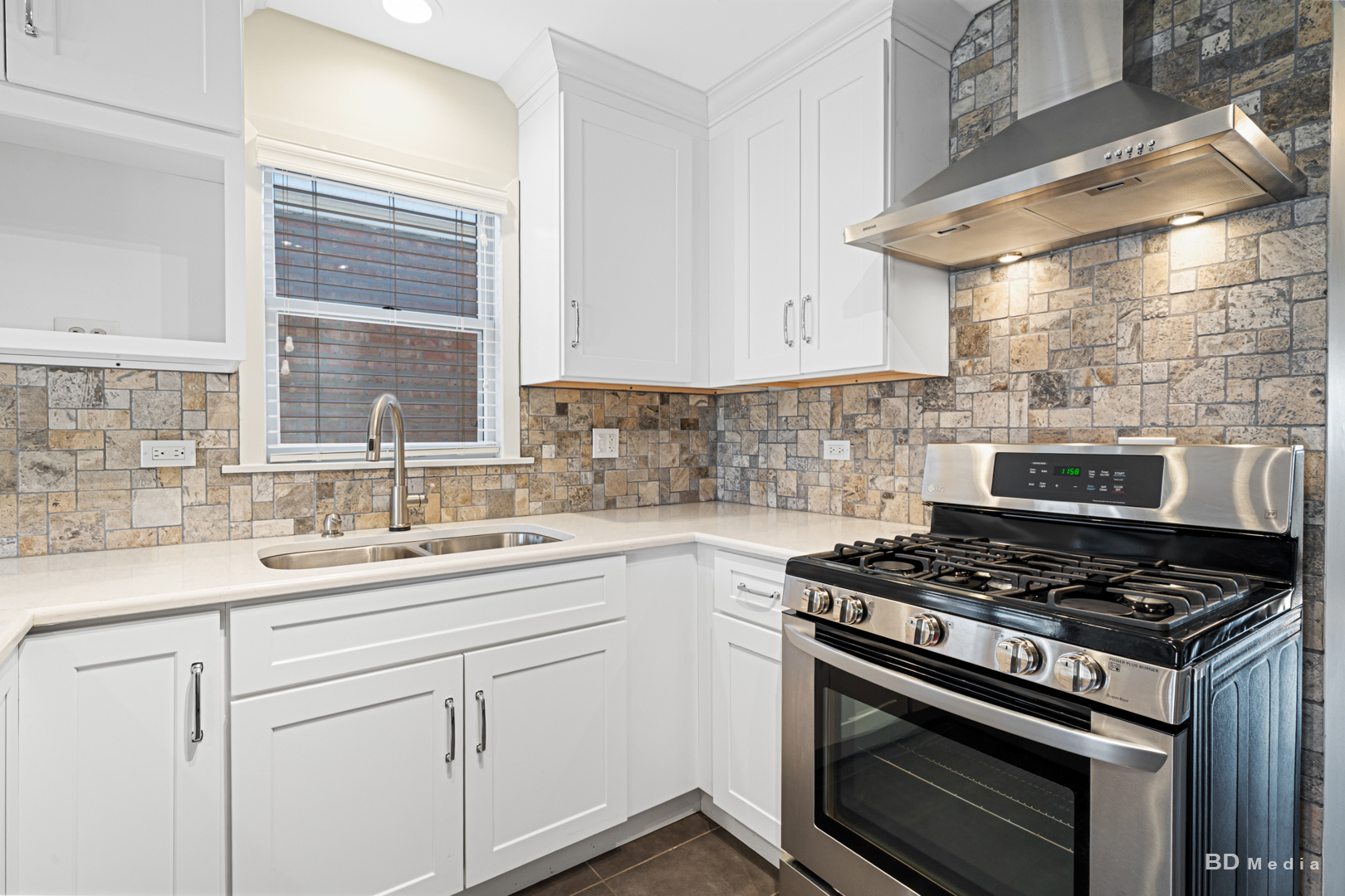 6721 West 59th Street Chicago IL 60638