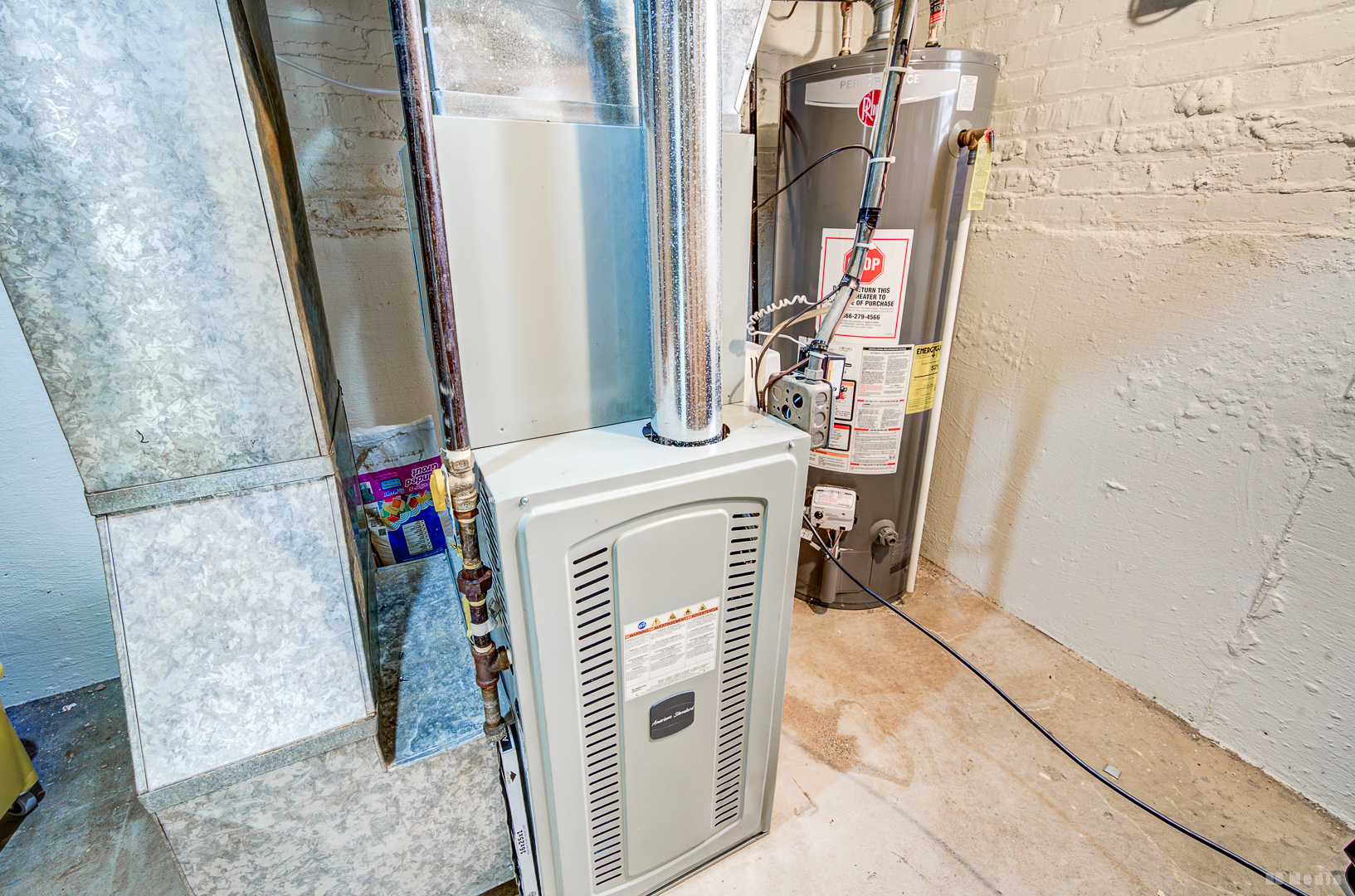 6721 West 59th Street Chicago IL 60638