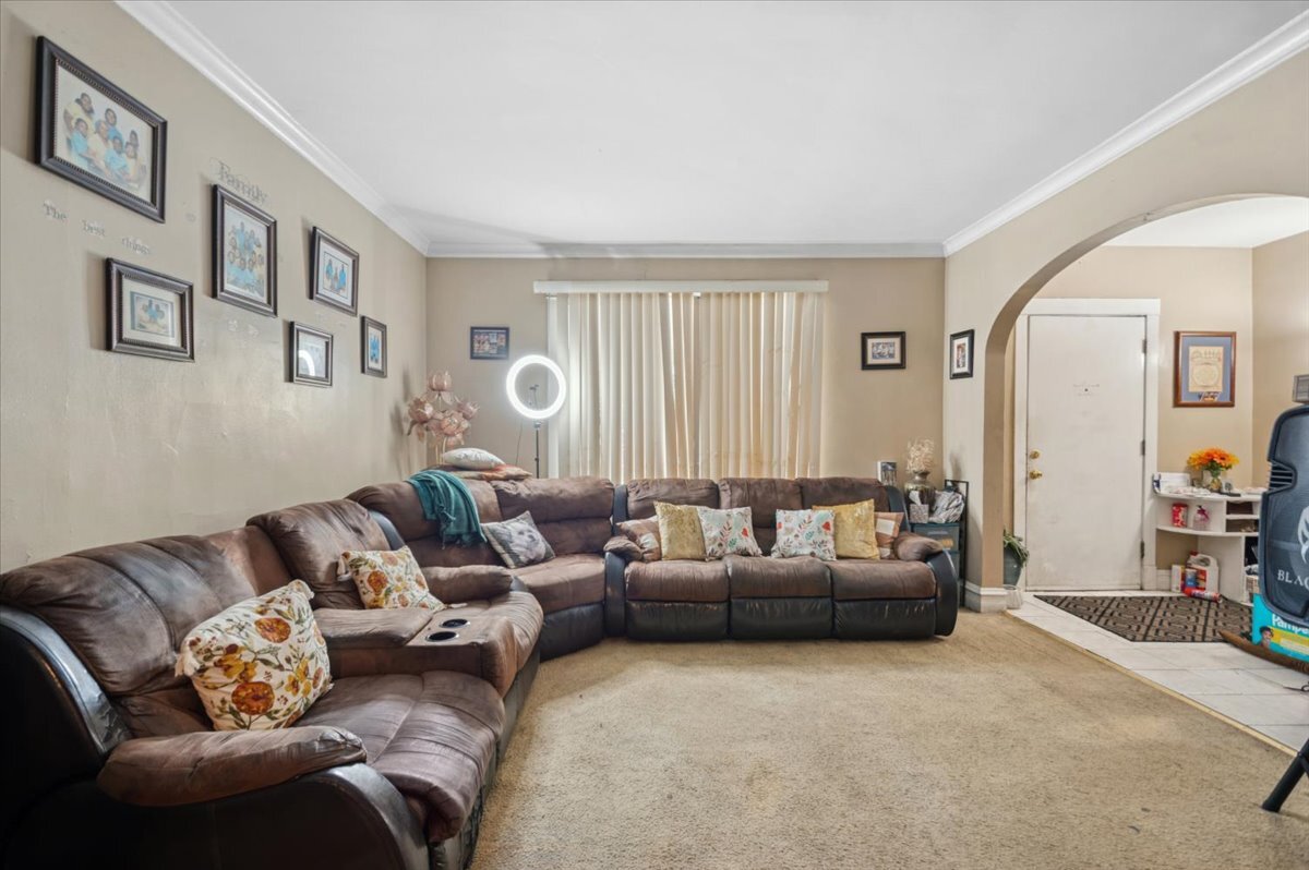 611 North Leamington Avenue Chicago IL 60644