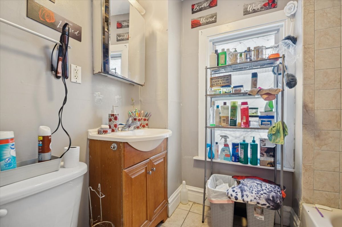 611 North Leamington Avenue Chicago IL 60644