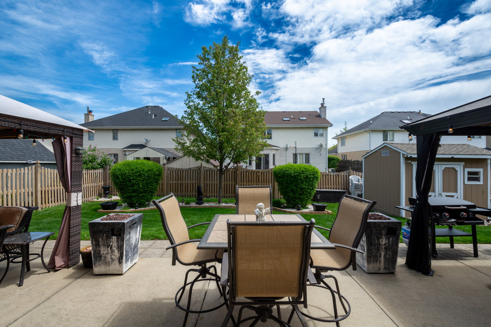 541 North 4th Avenue Addison IL 60101