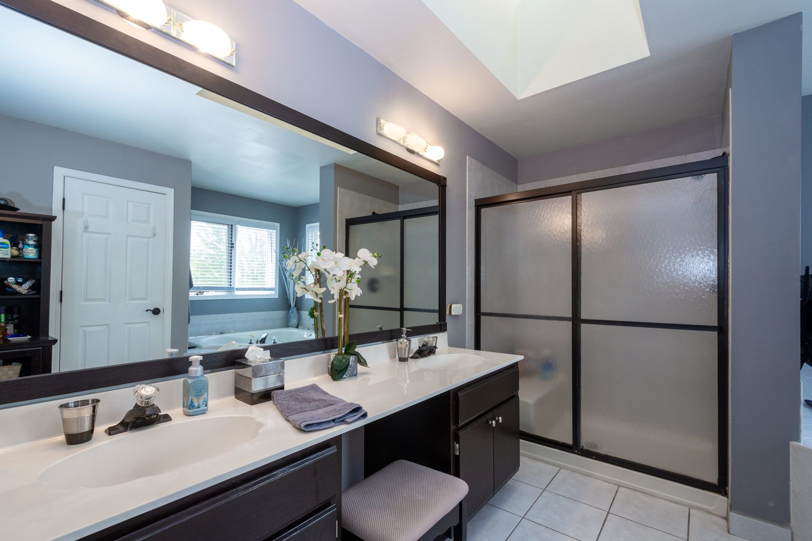 541 North 4th Avenue Addison IL 60101