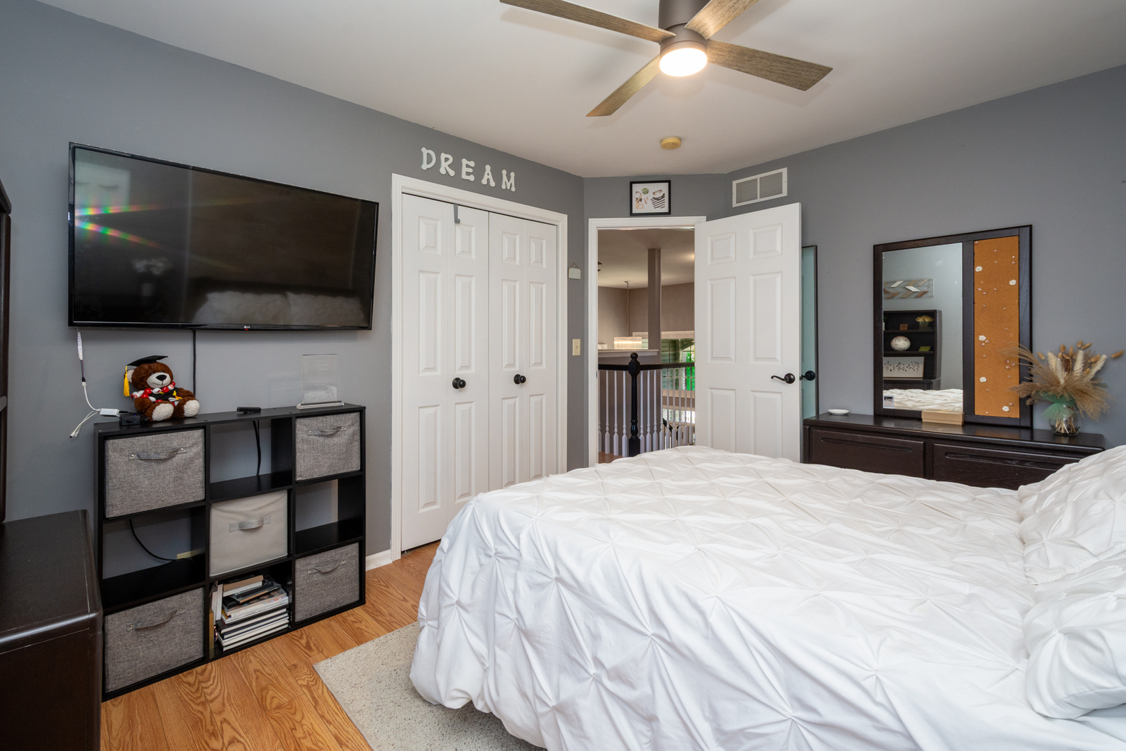 541 North 4th Avenue Addison IL 60101