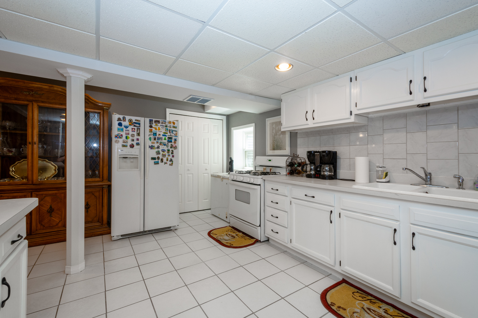 541 North 4th Avenue Addison IL 60101