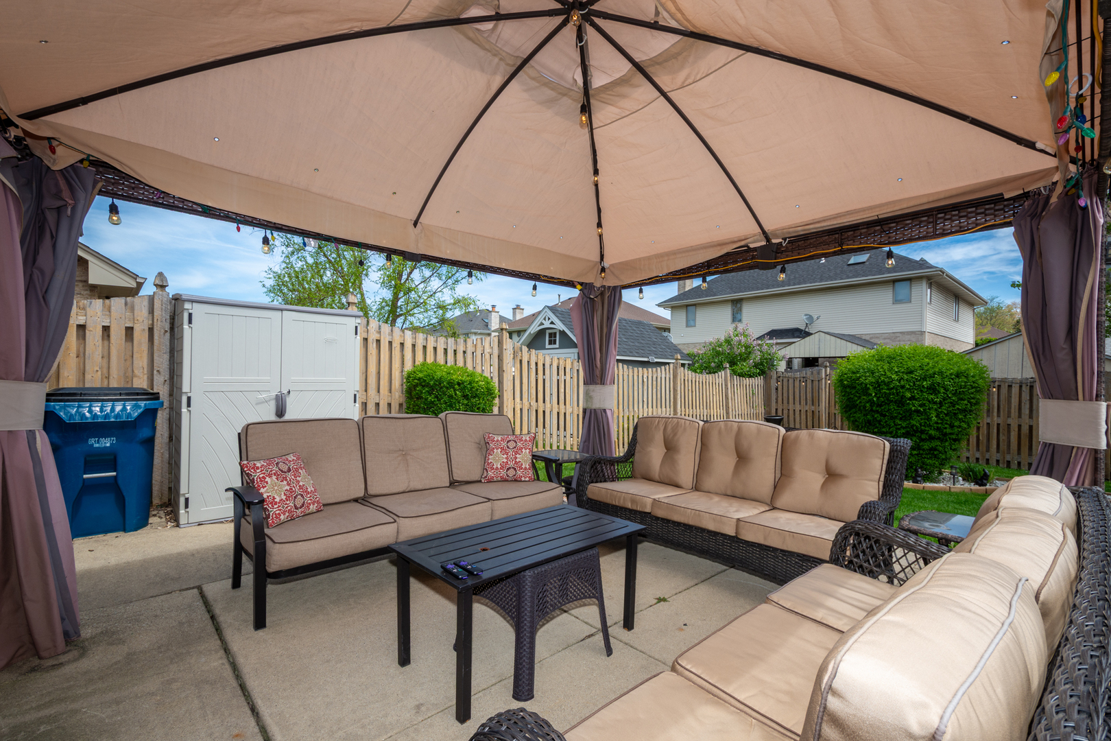 541 North 4th Avenue Addison IL 60101