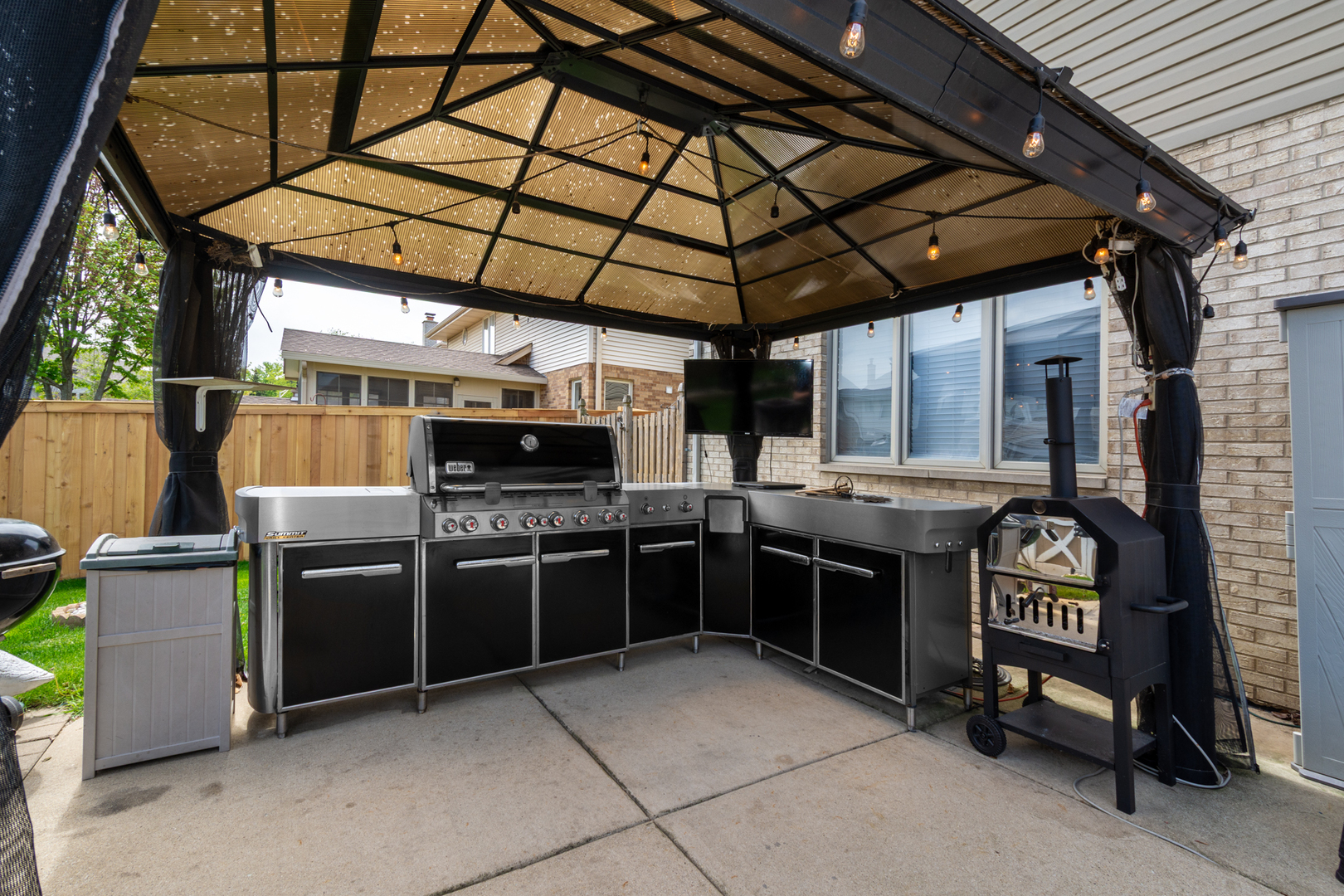 541 North 4th Avenue Addison IL 60101