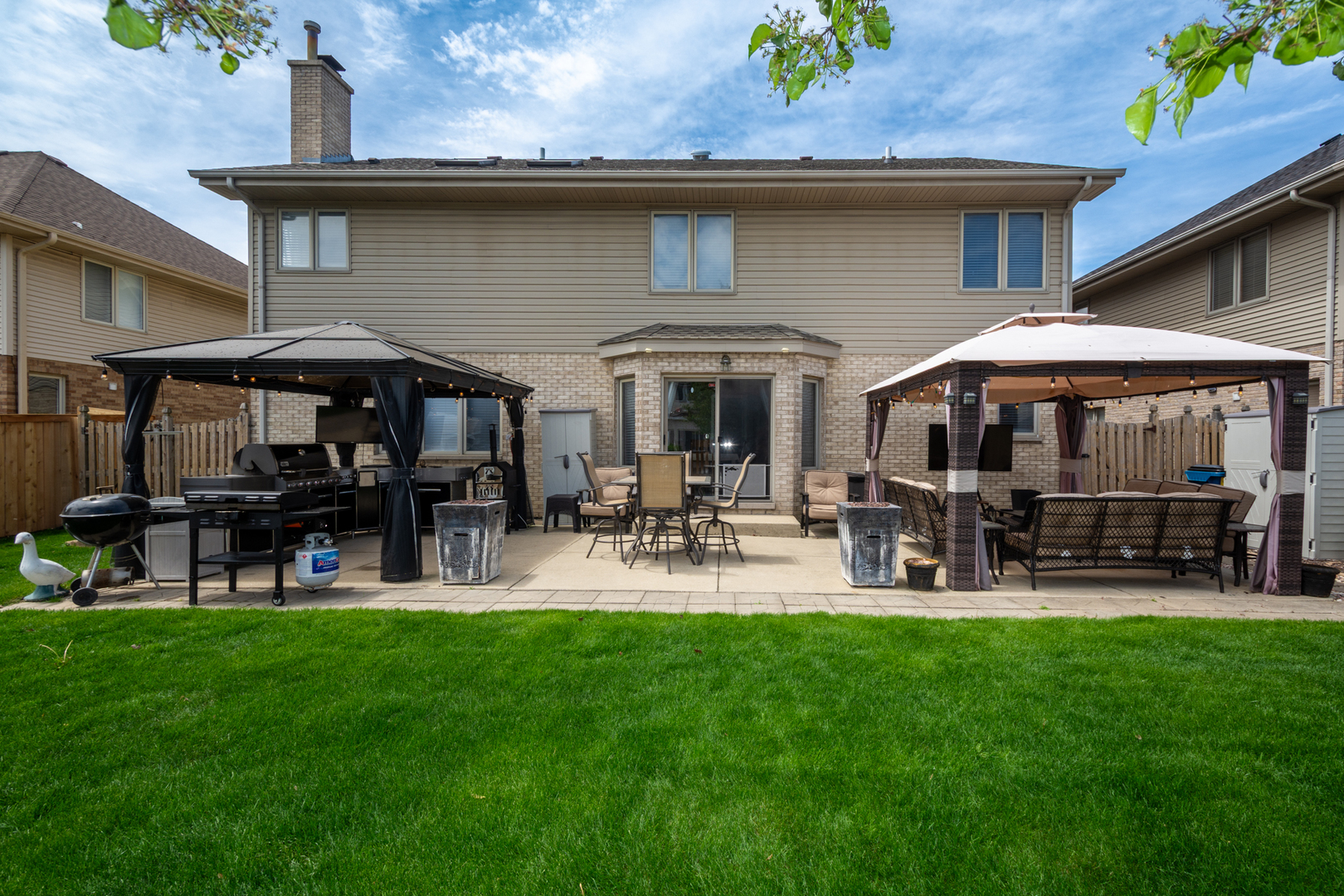 541 North 4th Avenue Addison IL 60101