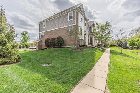 1134 East Bauer Road Naperville IL 60563