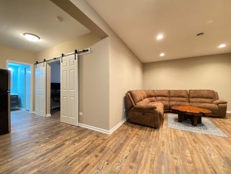 2428 Ridgewood Court Aurora IL 60502