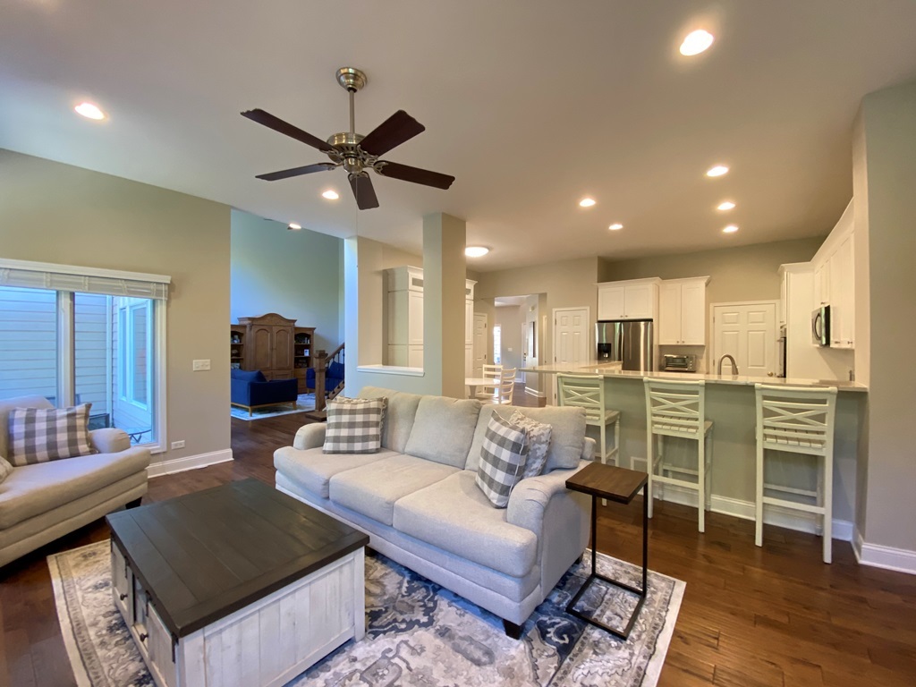 2428 Ridgewood Court Aurora IL 60502