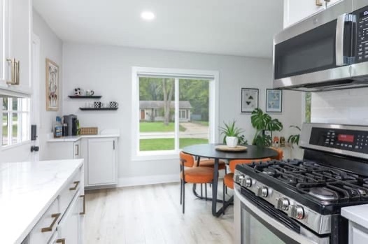 342 Seminole Lane Carol Stream IL 60188